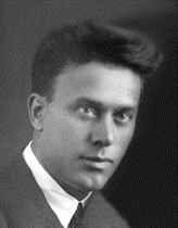 ШУМИЛОВ Петр Павлович (1901 — 1942)