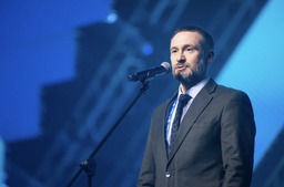 Роман Сахартов — заместитель начальника Департамента ПАО "Газпром"