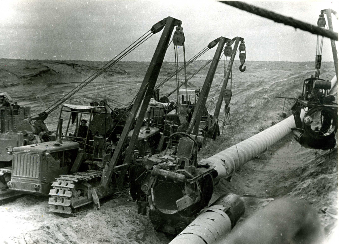 Строительство газопровода Бухара — Урал